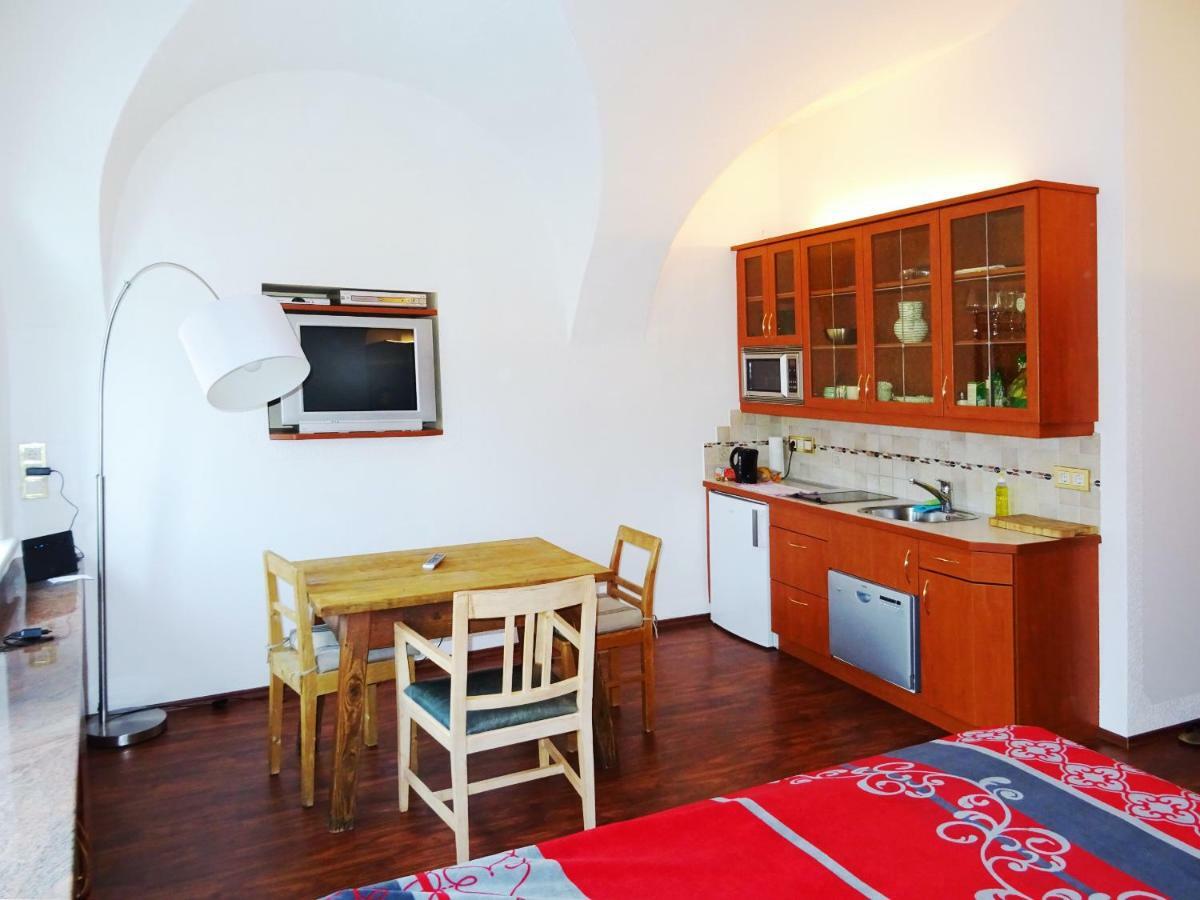 Gewoelbezimmer Am Marktplatz غموندين المظهر الخارجي الصورة